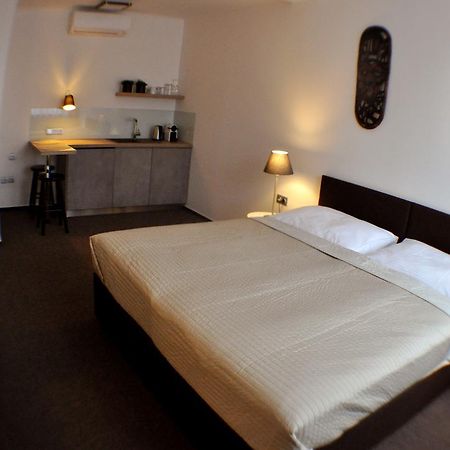 Studia Letcu 2A Appartement Olomouc Buitenkant foto
